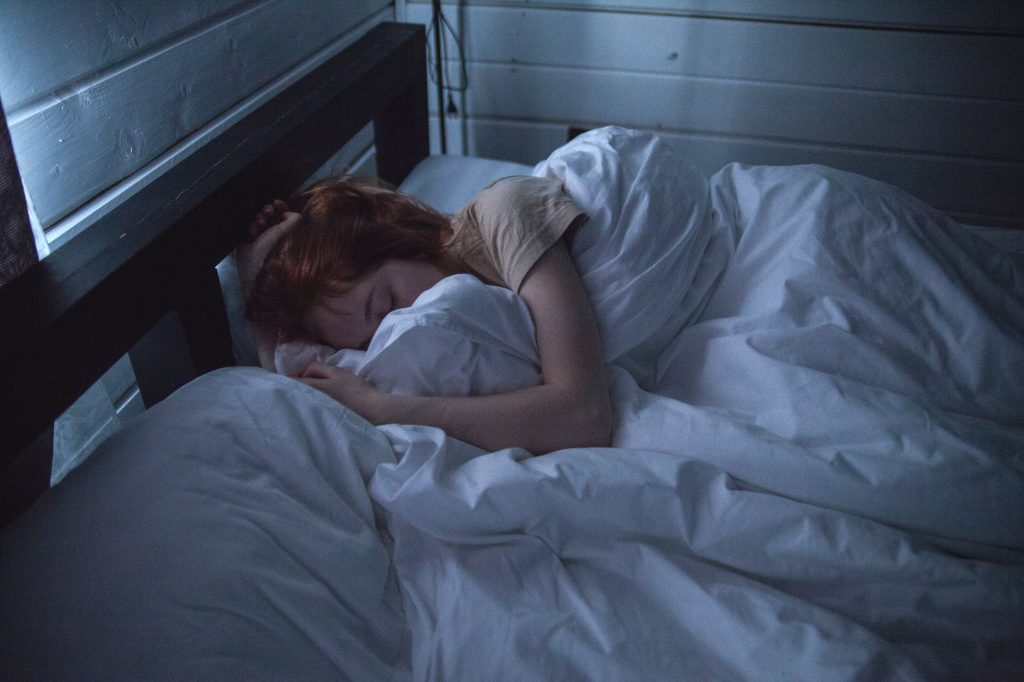 Ağır Uykunun (Hipersomnia) Nedenleri Nelerdir?
